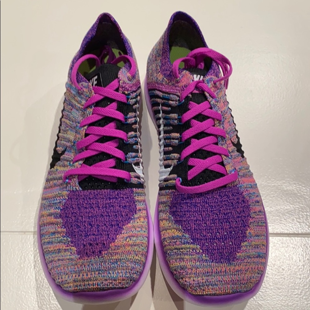 Nike Free RN Flyknit shoes